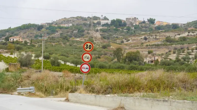 Bicycles forbidden sign